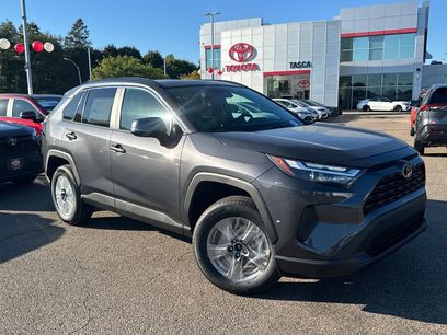 New 2025 Toyota RAV4 XLE