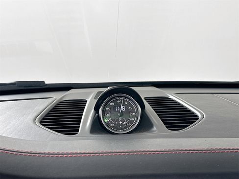 Used 2016 Porsche 911 Targa 4 GTS image 25