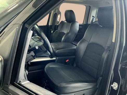 Used 2016 RAM 1500 Sport w/ Black Ram 1500 Sport Group image 20