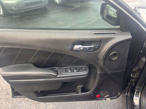 Used 2014 Dodge Charger R/T image 22