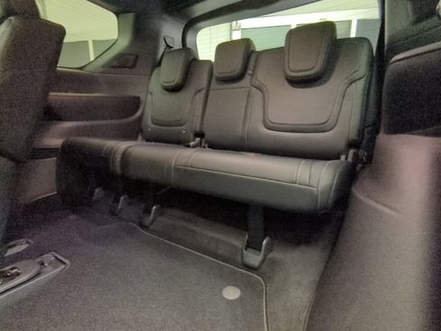 Used 2025 Nissan Armada PRO-4X AWD/4WD image 34
