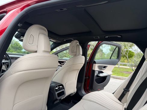 Used 2024 Mercedes-Benz E 450 4MATIC All-Terrain Wagon image 24