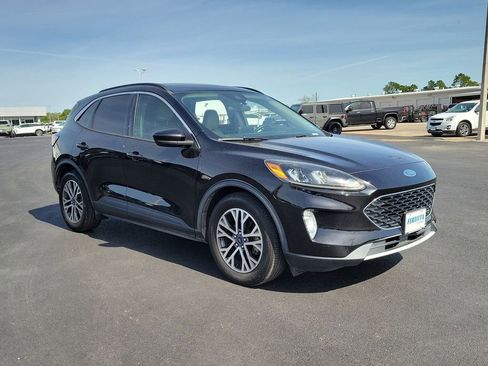 Used 2020 Ford Escape SEL image 8