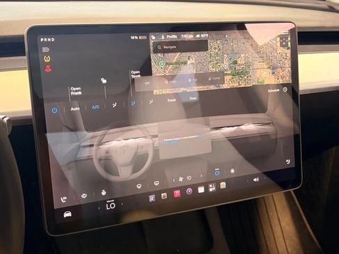Used 2022 Tesla Model Y Performance AWD/4WD image 18