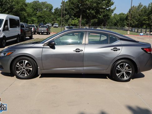 Used 2023 Nissan Sentra SV FWD image 7