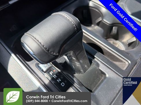 Used 2025 Ford F150 Platinum image 22