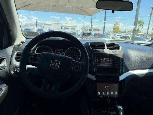 Used 2014 Dodge Journey American Value Package w/ Flexible Seating Group FWD image 23