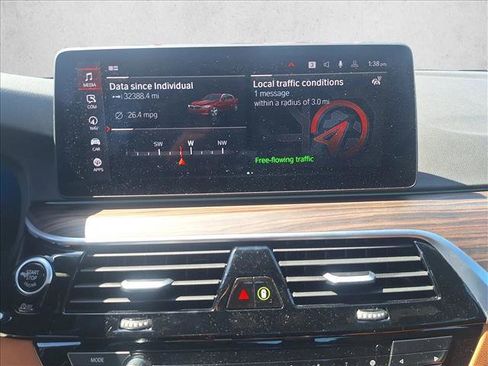 Used 2023 BMW 530i RWD image 12