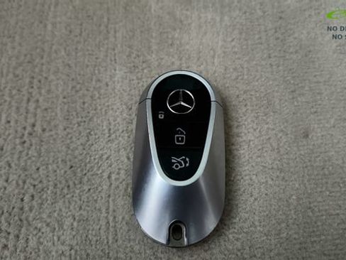 Used 2023 Mercedes-Benz EQS 580 4MATIC Sedan image 81