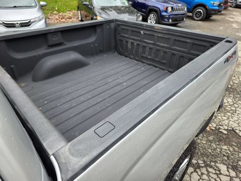 Used 2018 Chevrolet Silverado 1500 Custom w/ Custom Value Package AWD/4WD image 16