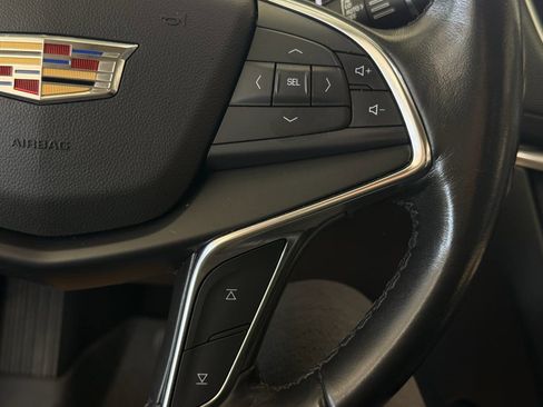 Used 2019 Cadillac XT5 Luxury AWD/4WD image 41