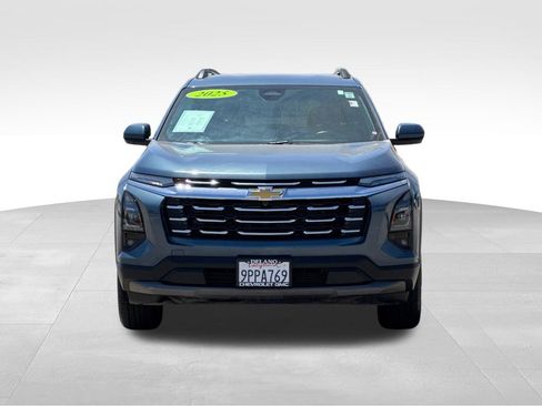 Used 2025 Chevrolet Equinox LT w/ Convenience Package II FWD image 8