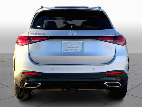 Used 2026 Mercedes-Benz GLC 300 4MATIC image 4