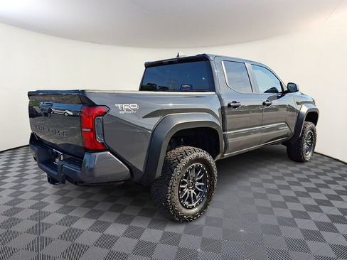 Used 2024 Toyota Tacoma TRD Sport AWD/4WD image 6