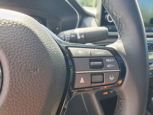 Used 2025 Acura Integra FWD image 26