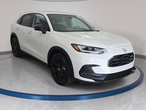 New 2026 Honda HR-V Sport image 3
