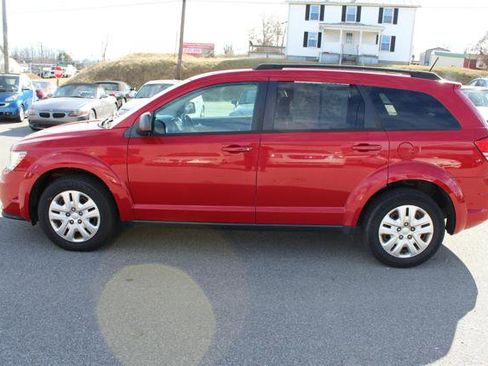 Used 2016 Dodge Journey SE w/ Flexible Seating Group image 8