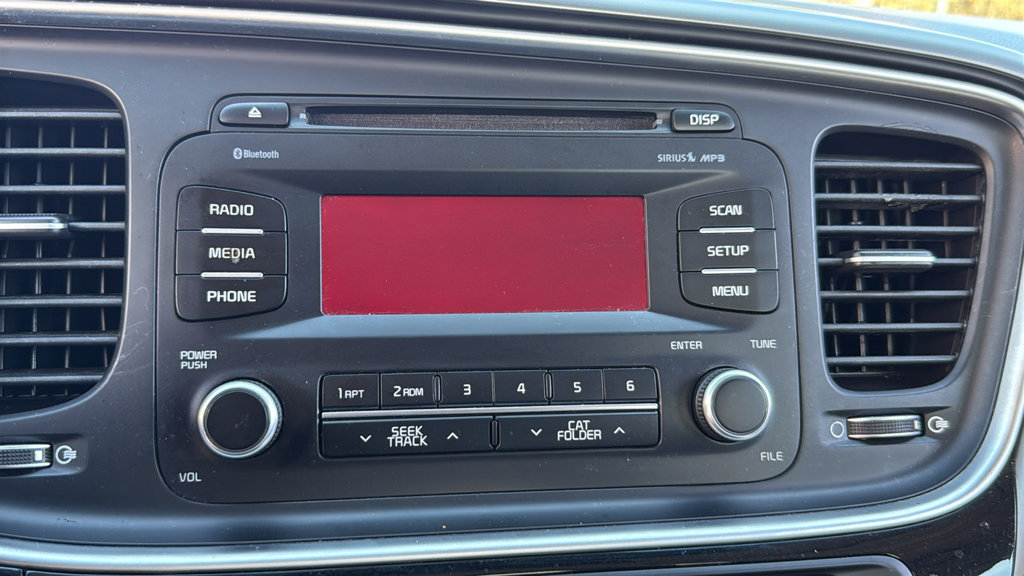 Used 2015 Kia Optima LX FWD image 36