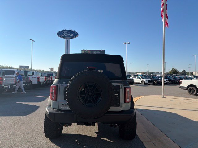Used 2023 Ford Bronco Badlands AWD/4WD image 4