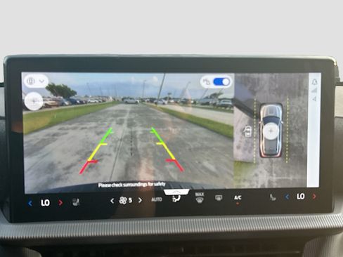 New 2026 Ford Explorer ST-Line w/ ST-Line Street Pack RWD image 9