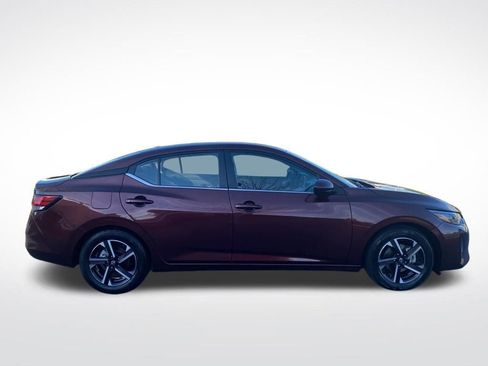 Used 2024 Nissan Sentra SV image 8