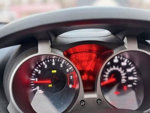 Used 2013 Nissan Juke SL image 8