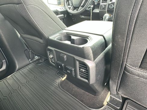 Used 2020 Ford F150 XLT w/ Equipment Group 302A Luxury AWD/4WD image 26