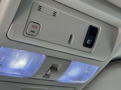 Used 2018 Nissan Titan PRO-4X w/ Pro-4x Convenience Package image 33