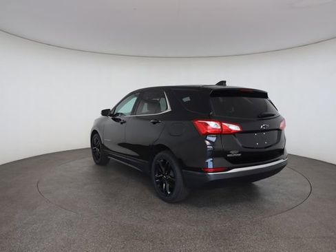 Used 2021 Chevrolet Equinox LT FWD image 12