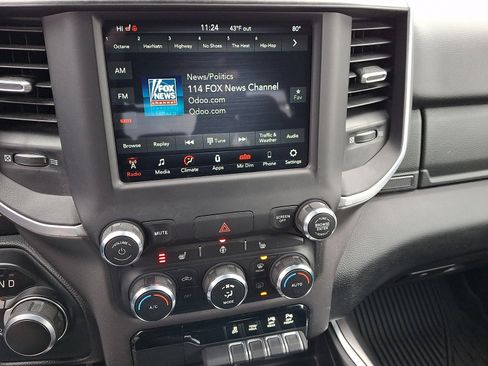 Used 2021 RAM 1500 Big Horn image 15