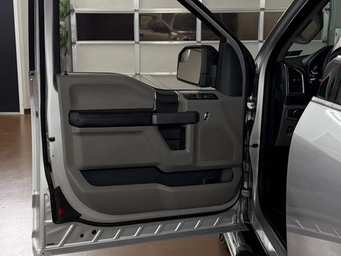 Used 2016 Ford F150 XLT AWD/4WD image 14