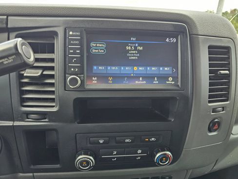 Used 2021 Nissan NV 2500 S RWD image 9