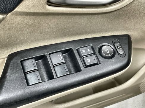 Used 2015 Honda Civic LX image 12