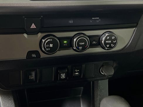 Used 2019 Toyota Tacoma SR5 image 26