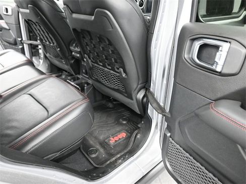 Used 2020 Jeep Gladiator Rubicon image 19