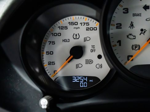 Used 2023 Porsche 718 Cayman GT4 RS image 12