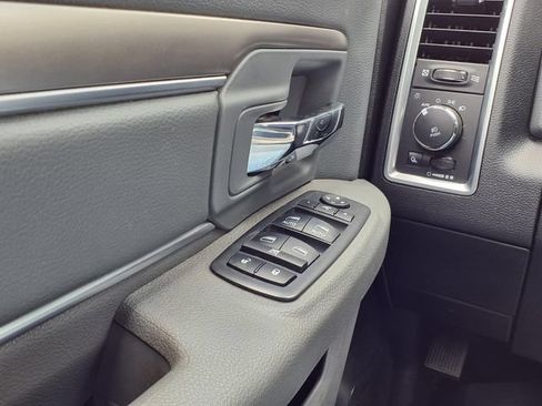 Used 2018 RAM 1500 Big Horn AWD/4WD image 21