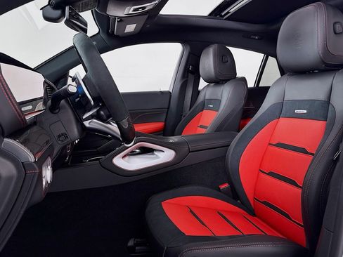 New 2026 Mercedes-Benz GLE 53 AMG 4MATIC Coupe image 16