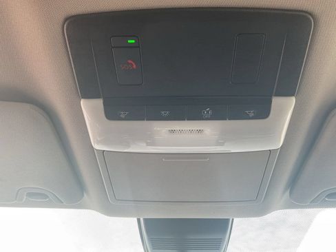 Used 2025 Nissan Altima 2.5 SV FWD image 15