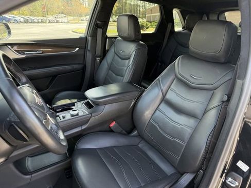Used 2022 Cadillac XT5 Premium Luxury w/ Platinum Package image 13