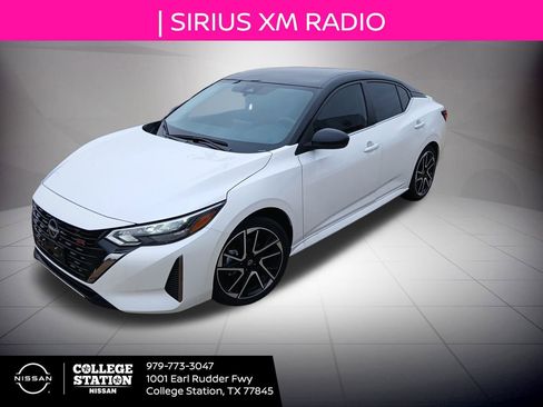 Used 2025 Nissan Sentra SR image 6
