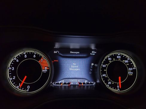 Used 2021 Jeep Cherokee Limited w/ Elite Package AWD/4WD image 23