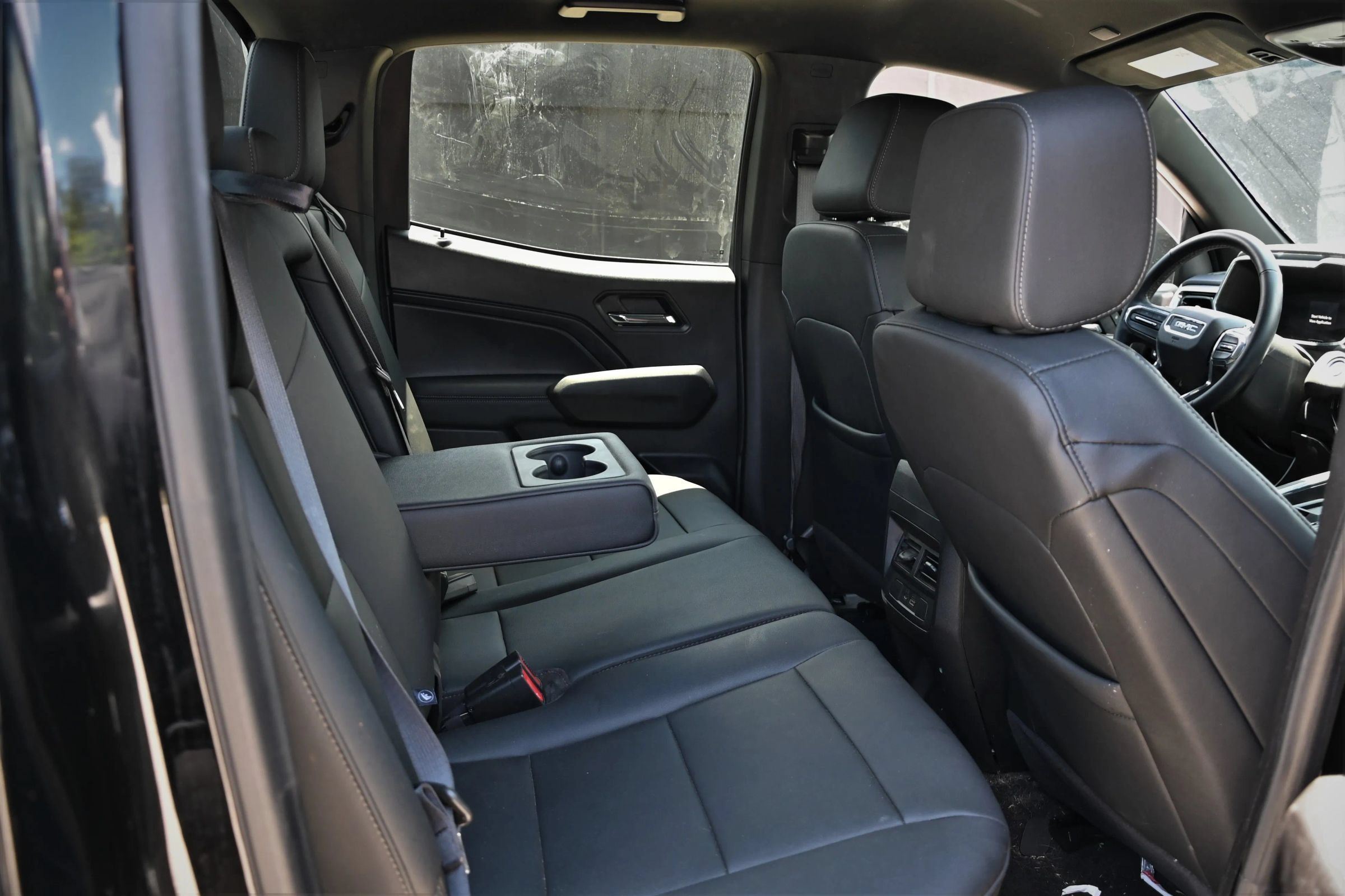 Used 2024 GMC Canyon Elevation w/ Elevation Premium Package RWD image 15