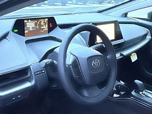 New 2026 Toyota Prius LE image 10