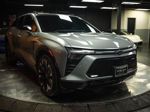 Used 2024 Chevrolet Blazer EV RS AWD/4WD image 5