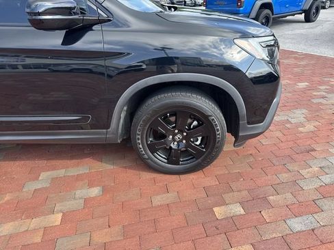 Used 2017 Honda Ridgeline Black Edition image 17