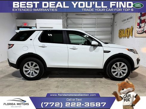 Used 2019 Land Rover Discovery Sport SE AWD/4WD image 4