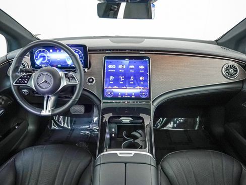 Certified 2023 Mercedes-Benz EQE 500 4MATIC Sedan image 12