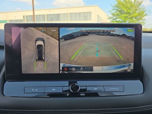 New 2026 Nissan Rogue Platinum image 9