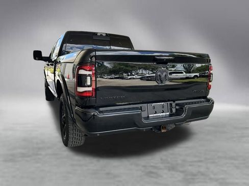 Used 2023 RAM 2500 Limited AWD/4WD image 3